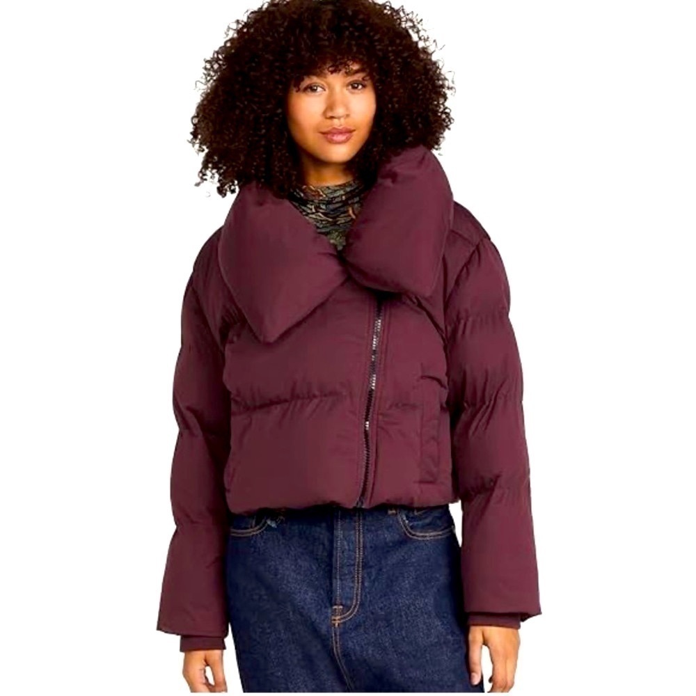 Avec Les Filles Cropped Envelope Collar Puffer